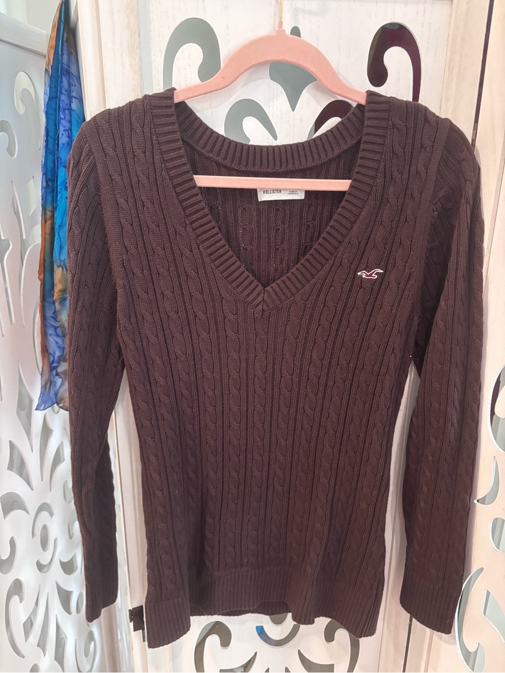 Hollister Women’s Brown Cable-Knit V-Neck Pullover Sweater Long Sleeve L